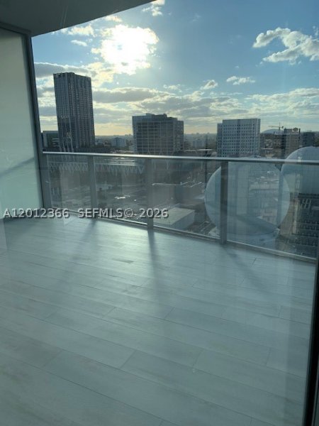 Condo for sale at Paramount Miami WorldCenter 2110