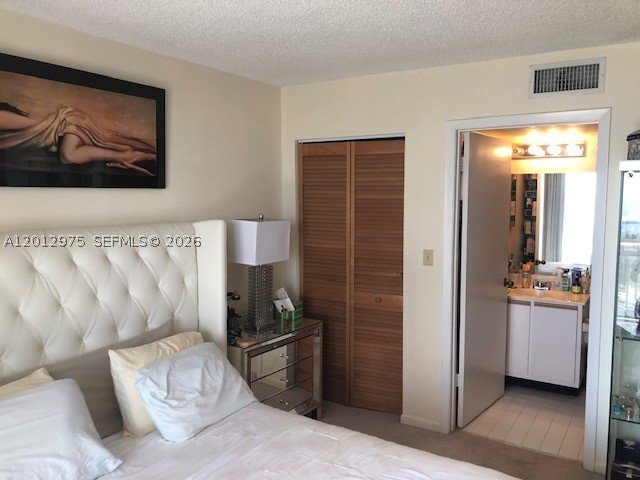 Condo for sale at Brickell Key Two 1116