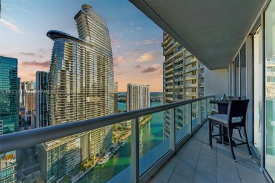 Icon Brickell Tower I Apt #3515