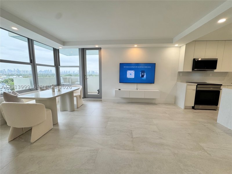 Apartment for rent at Triton Towers 1414