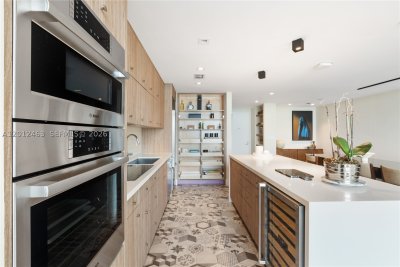Comprar apartamento no Ten Museum Park 1602