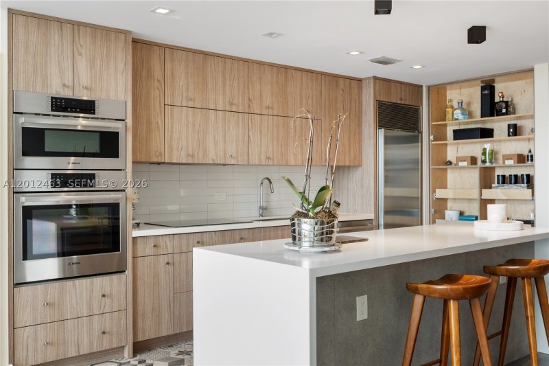 Condo for sale at Ten Museum Park 1602