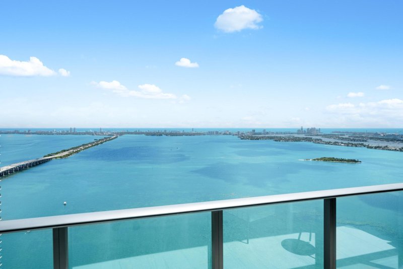 Condo for sale at Gran Paraiso Ph5104