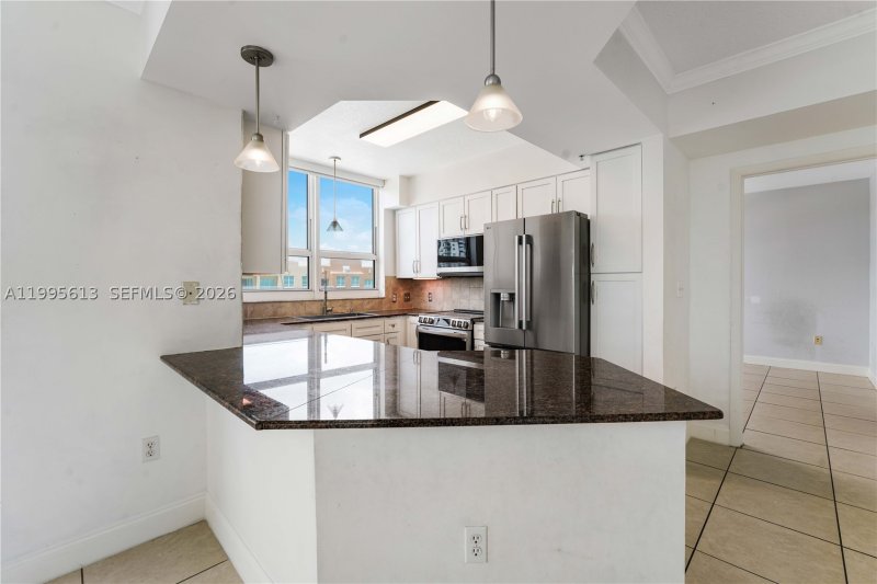 Comprar apartamento no Cite On The Bay 702