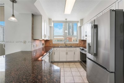 Comprar apartamento en Cite On The Bay 702