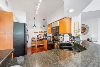 Comprar apartamento en Village by the Bay 6304