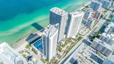 Aluguel de apartamento no Beach Club Two 4903