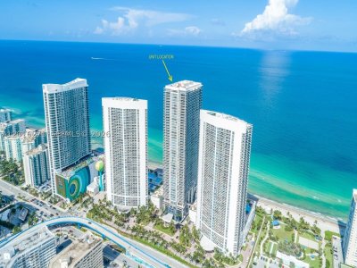 Aluguel de apartamento no Beach Club Two 4903