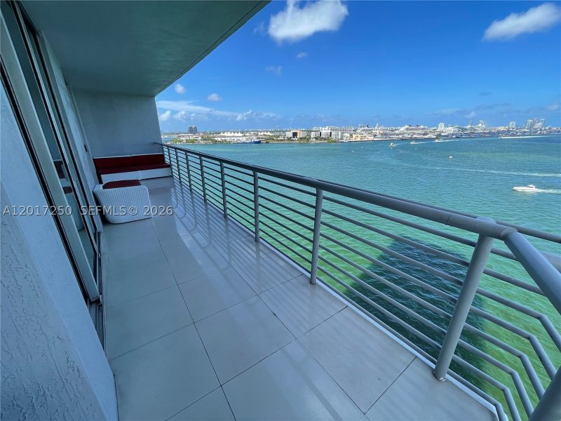 Comprar apartamento en One Miami West Tower 1209