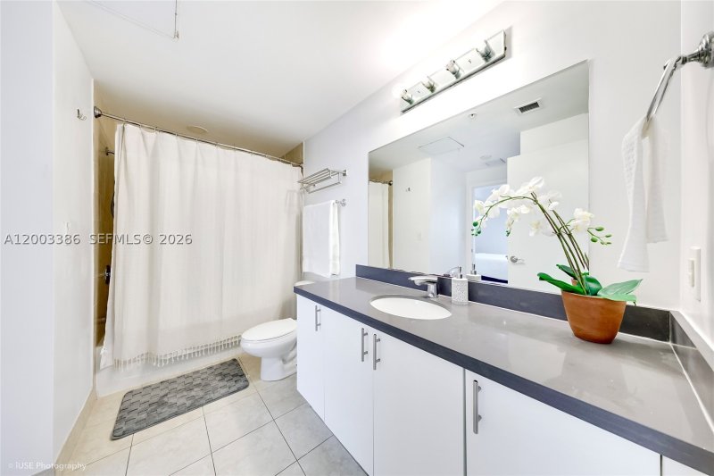 Apartment for rent at The Ivy 3109