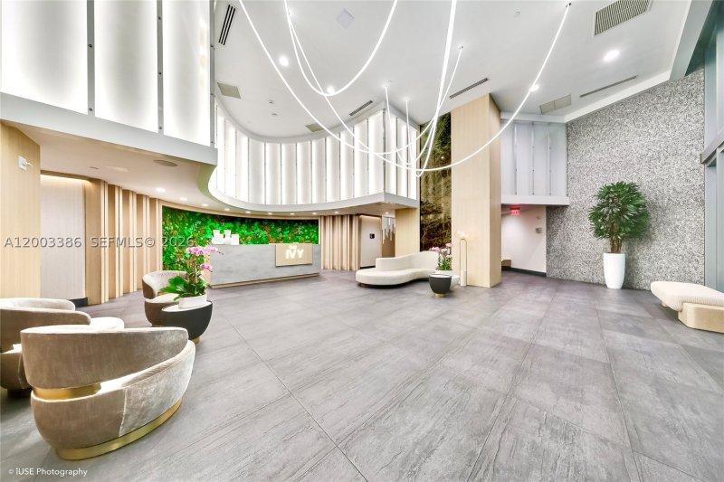 Apartment for rent at The Ivy 3109