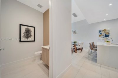Comprar apartamento en Selene Oceanfront Residences 403