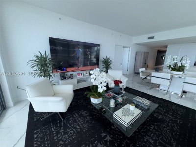 Aluguel de apartamento no Elysee Miami 1202
