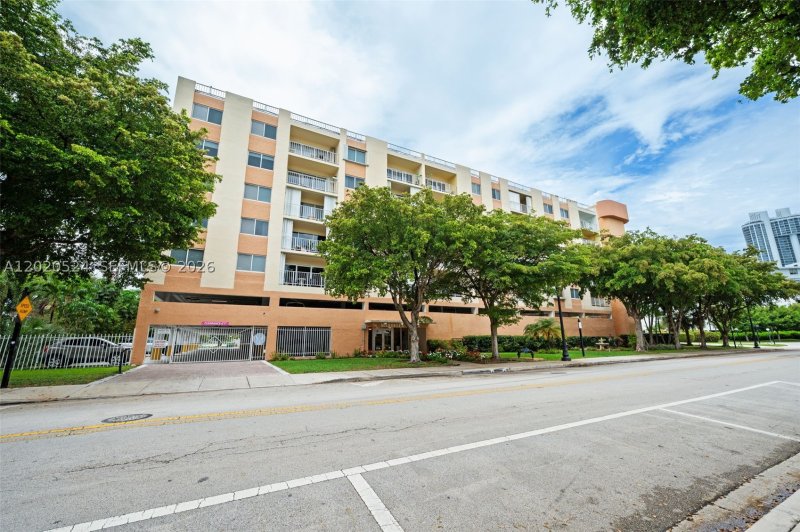 Alquiler de apartamento en Marbella Tower 505