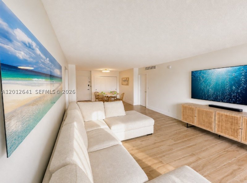 Condo for sale at Parker Plaza Estates 309