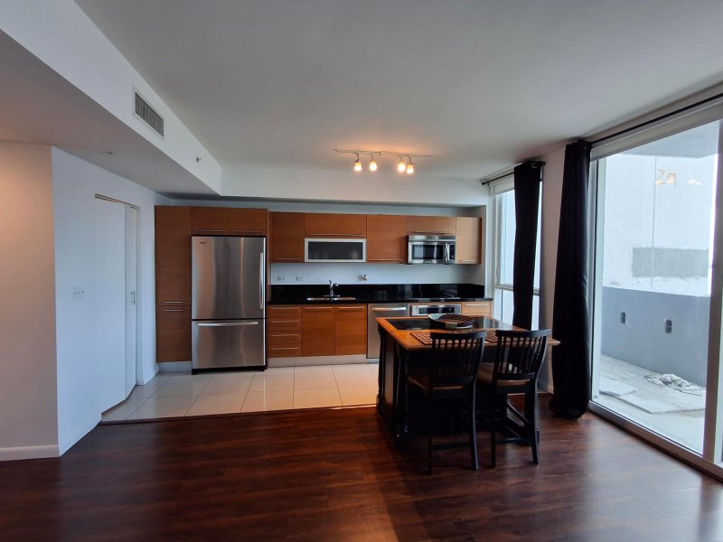 Apartment for rent at Vizcayne Everglades On The Bay 2805