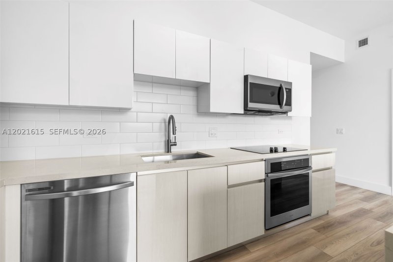 Apartment for rent at Mondrian Hallandale 308
