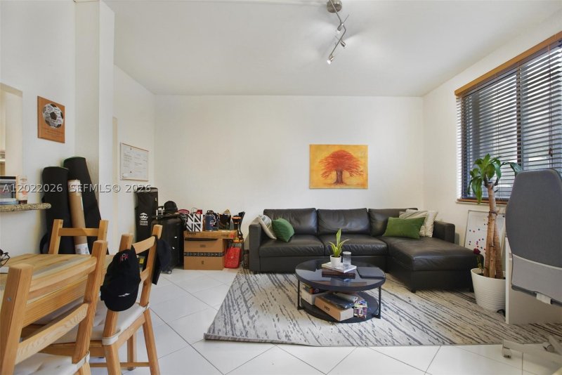 Condo for sale at Brickell Key Two 308