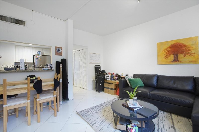 Condo for sale at Brickell Key Two 308