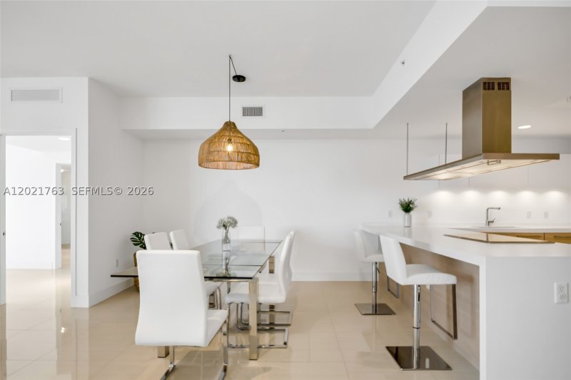 Condo for sale at Marina Palms Yacht Club 907
