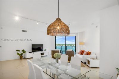 Comprar apartamento en Marina Palms Yacht Club 907