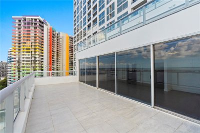 Comprar apartamento en The Palace C1607