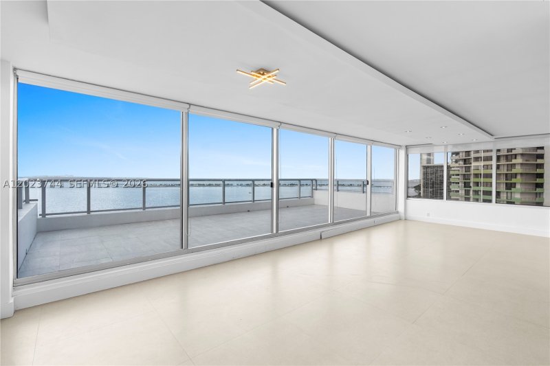 Comprar apartamento en The Palace C1607