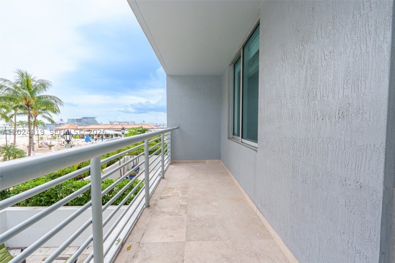 Alquiler de apartamento en One Miami West Tower 802