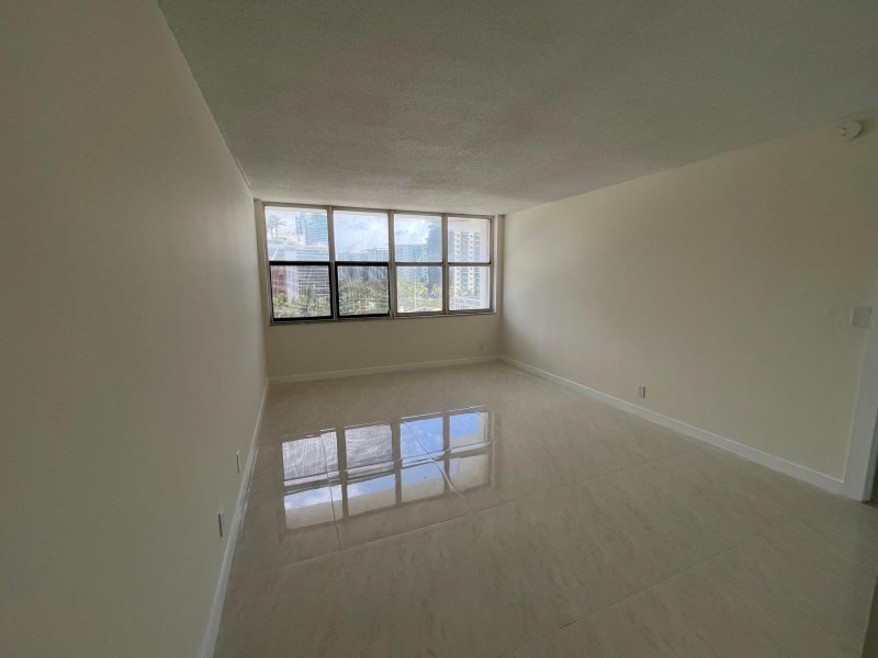 Apartment for rent at Imperial Towers 633