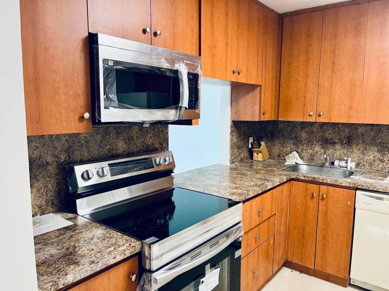 Apartment for rent at Imperial Towers 633
