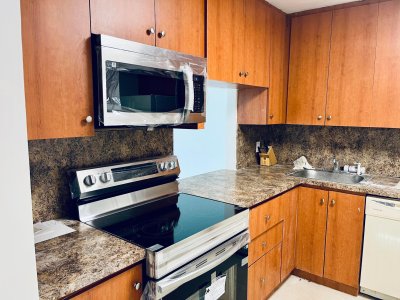 Aluguel de apartamento no Imperial Towers 633