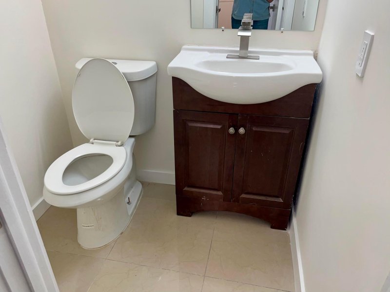 Apartment for rent at Imperial Towers 633