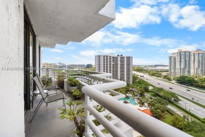 Comprar apartamento no Parc Central Aventura 1601