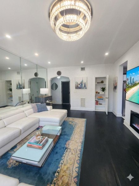 Condo for sale at The Manhattan Condo Lofts 102