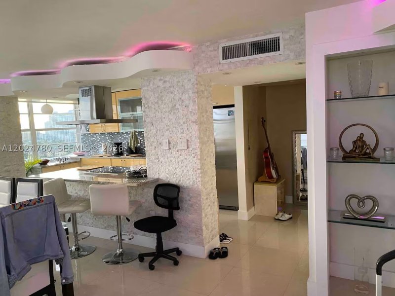 Apartment for rent at Del Prado South Tower 1904