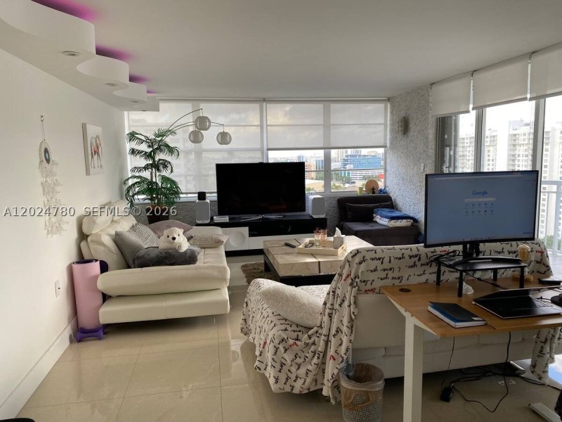 Apartment for rent at Del Prado South Tower 1904
