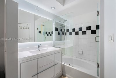 Comprar apartamento no Waverly 2107