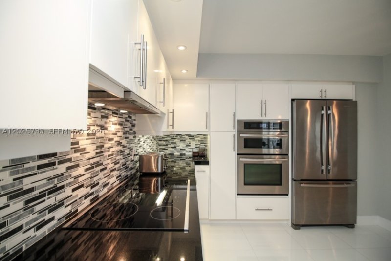 Apartment for rent at Balmoral Condo 9W