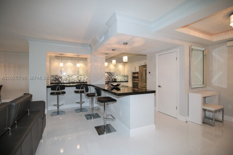 Apartment for rent at Balmoral Condo 9W