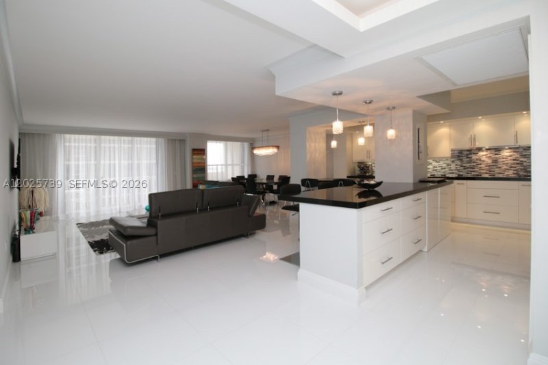 Apartment for rent at Balmoral Condo 9W