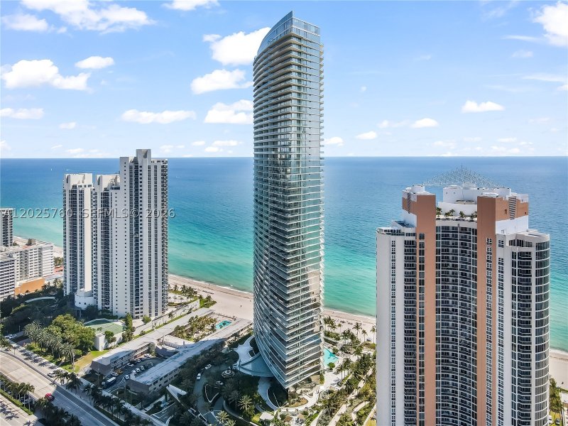 Condo for sale at Residences by Armani / Casa 3504