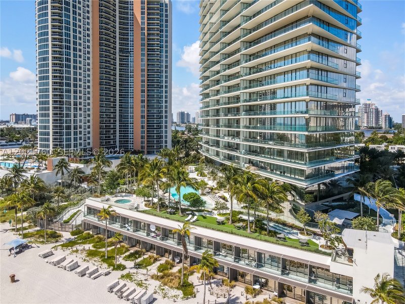 Condo for sale at Residences by Armani / Casa 3504