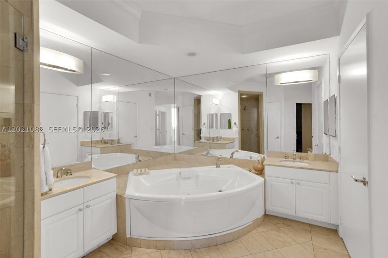 Apartment for rent at Ocean Club Lake Villa Two 503