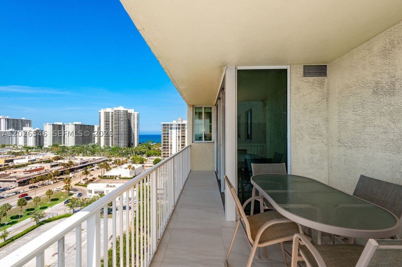 Condo for sale at The Tides at Bridgeside Square 1401