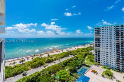 Comprar apartamento en The Summit 2003N