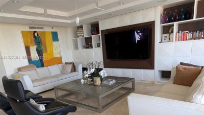 Aluguel de apartamento no 2000 Williams Island 1404