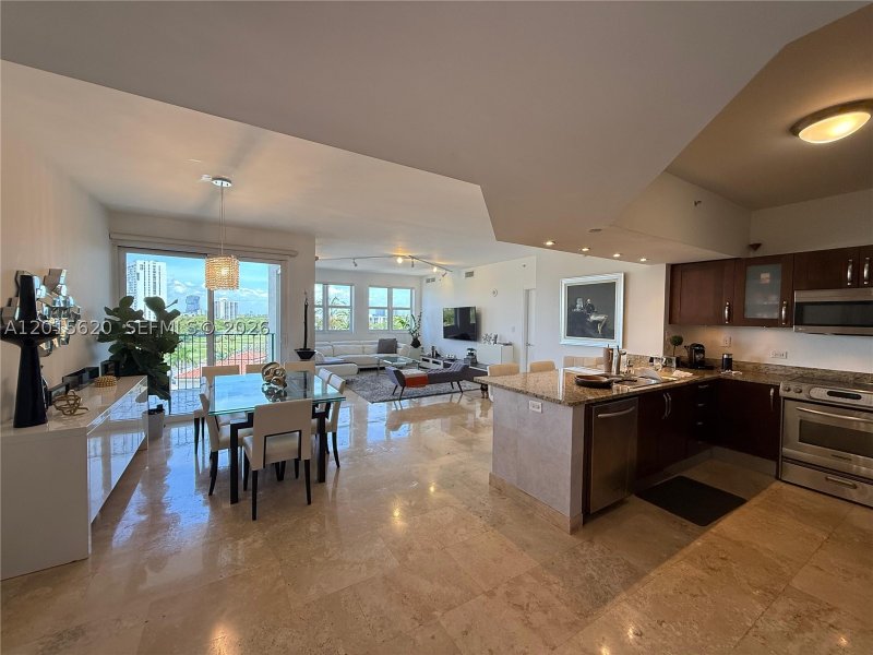 Condo for sale at Turnberry Village South 804