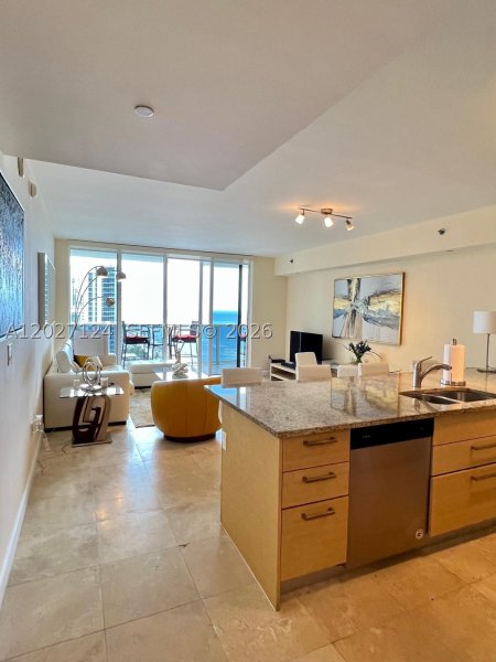 Alquiler de apartamento en Beach Club Two 1812