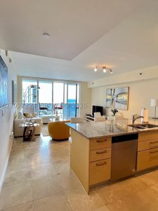 Alquiler de apartamento en Beach Club Two 1812