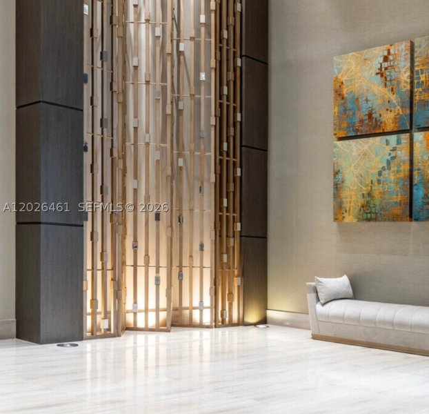 Condo for sale at Brickell Ten 809